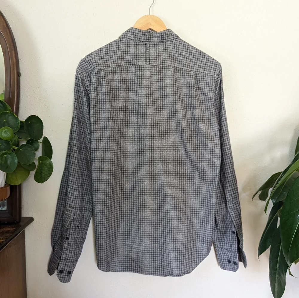 Banana Republic | Luxe Flannel | Camden Fit